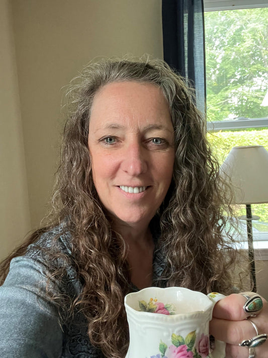 Fruity Foundations: A Custom Tea Blending Workshop